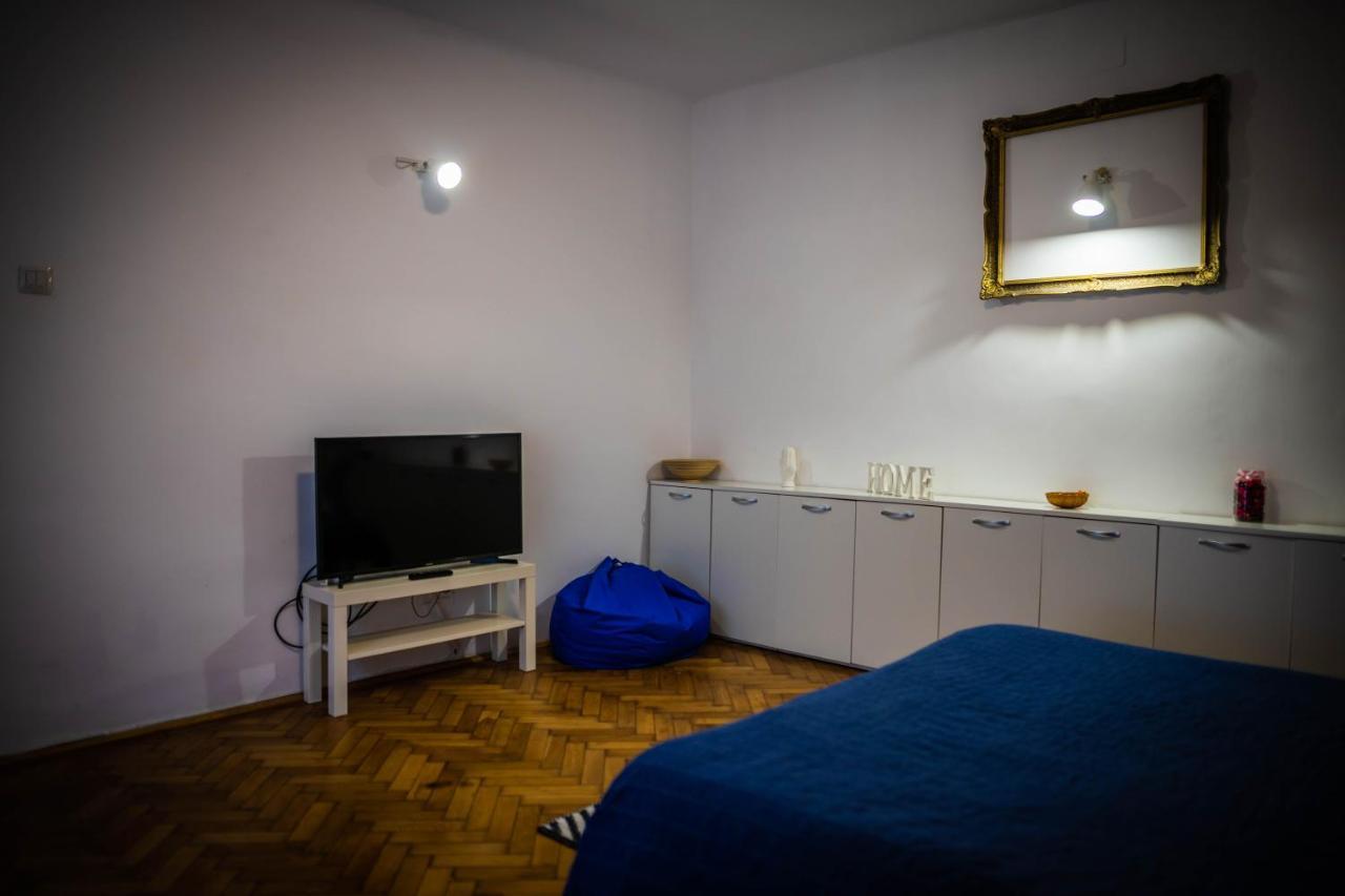 Fifty Shades Of Travel Braşov Exterior foto